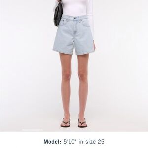 Abercrombie Loose Short High Rise